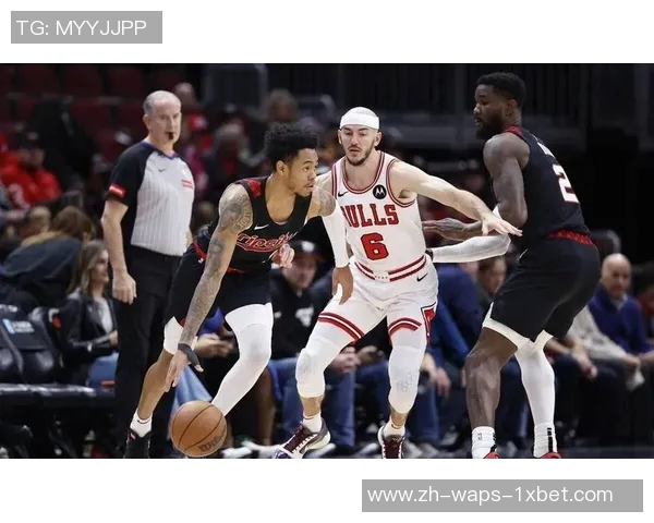 开拓者六人得分上双西蒙斯砍下30分轻取奇才